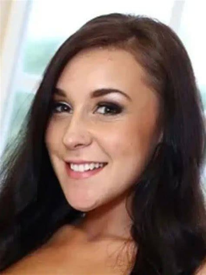 ( 2024) Victoria Banx Wiki, Biography, Age, Height, Weight, Family, Net