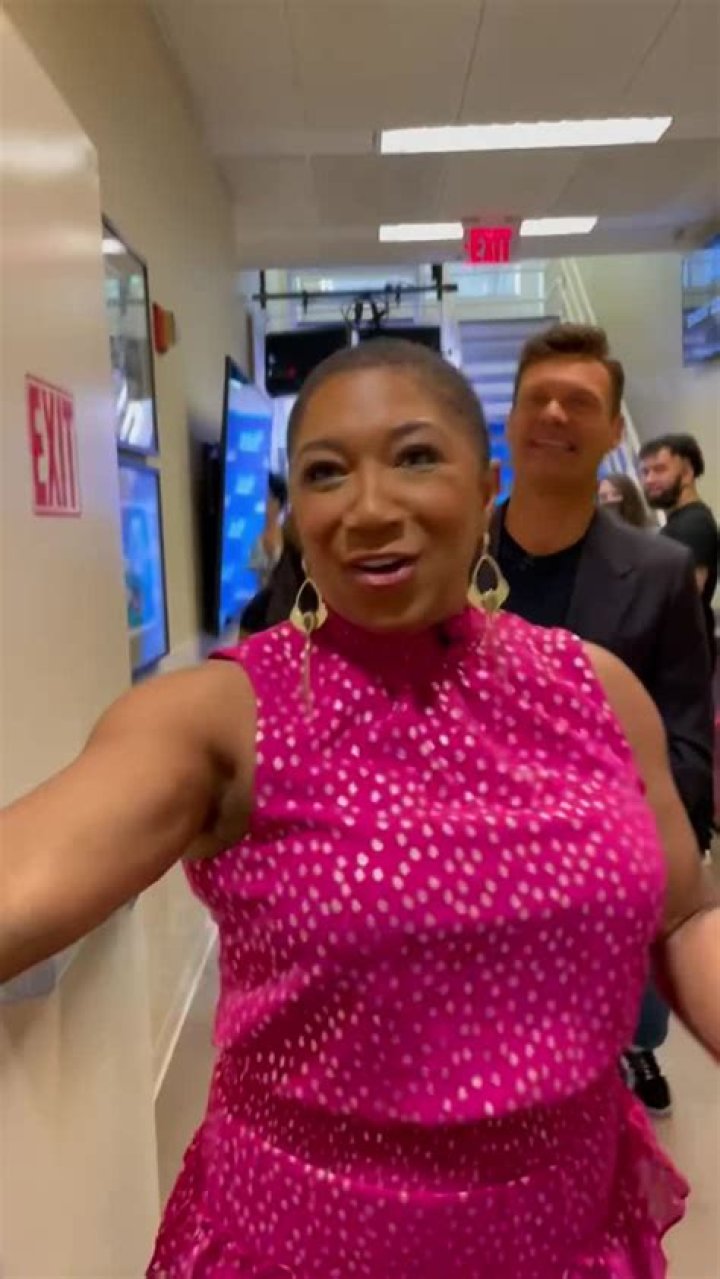 Deja Vu is guest cohosting today! By Live with Kelly and Ryan