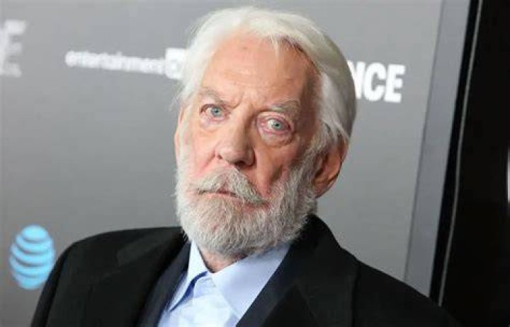 Donald Sutherland Net Worth Age, Height, Weight, Education, Career