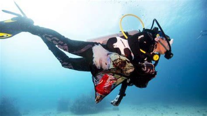 Man Splits Face Open Diving Video highpowertru
